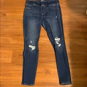 Distressed Rockstar Jeggings